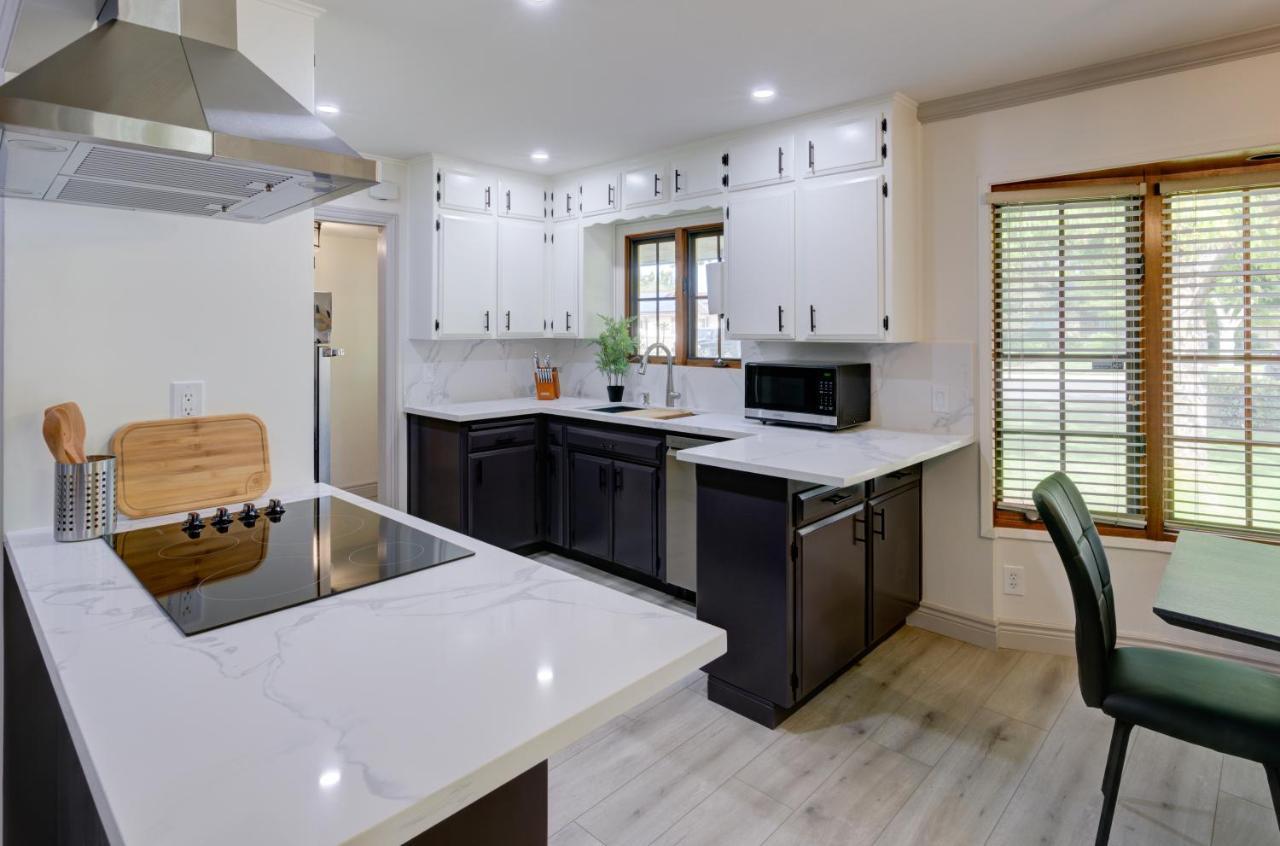 Updated Spacious Home Fresno Exterior photo